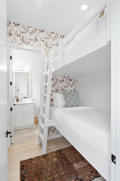 More Photos Of 1233 Lischey Ave, Nashville Apartments For Sale