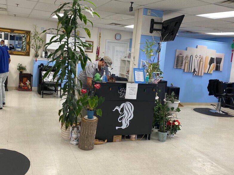 More Photos Of 3027 Atlantic Ave, Atlantic City Storefront For Lease