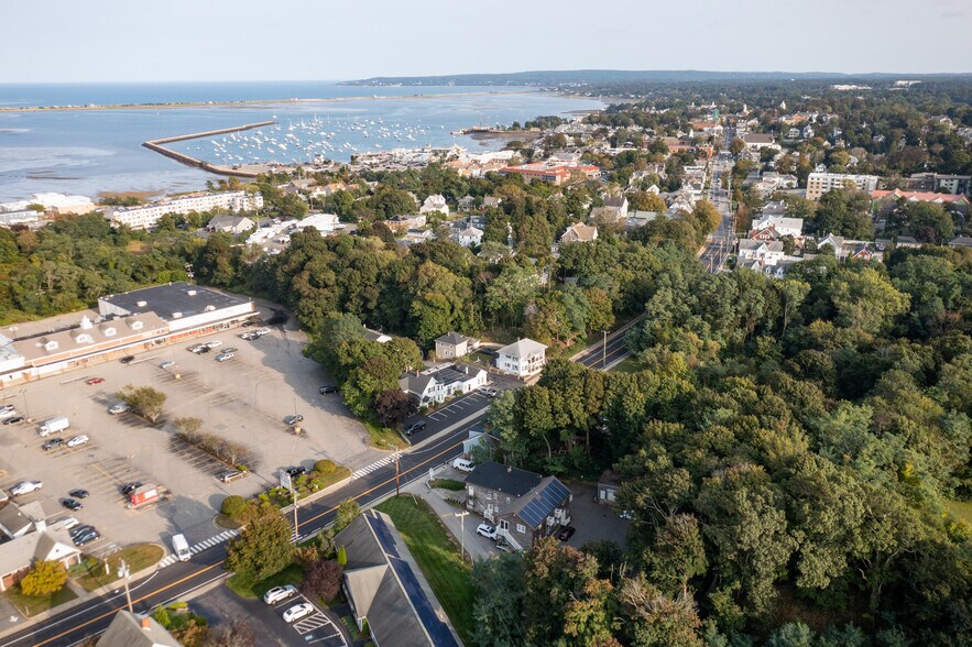 More Photos Of 176-178 Court St, Plymouth Apartments For Sale