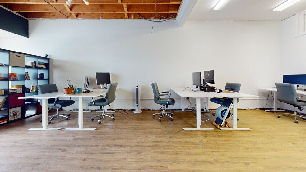 More Photos Of 3907-3907 Grand Ave, Duluth Storefront Retail Residential For Sale