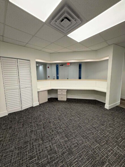 More Photos Of 3801 Hollywood Blvd, Hollywood Medical For Lease