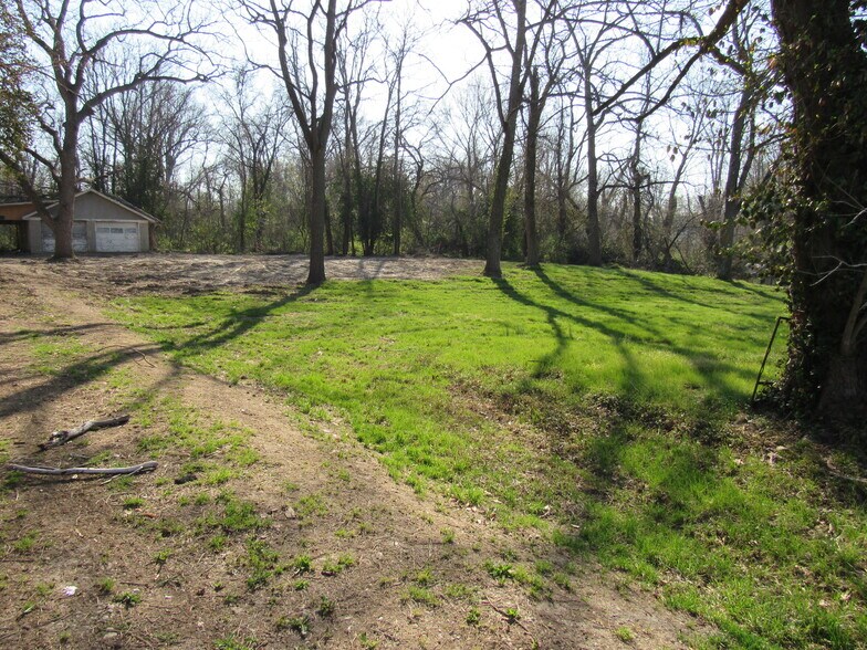 More Photos Of 6405 Godfrey Rd, Godfrey Land For Sale