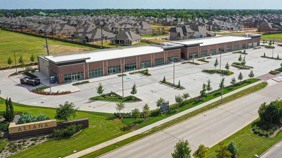More Photos Of 16733 W Airport Blvd, Richmond Storefront For Lease