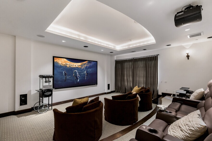 More Photos Of 6914 Solano Verde Dr, Somis Movie Radio TVStudio For Sale