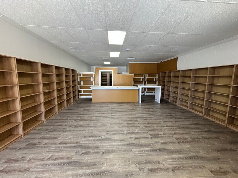 More Photos Of 4110 Verdugo Rd, Los Angeles Unknown For Lease