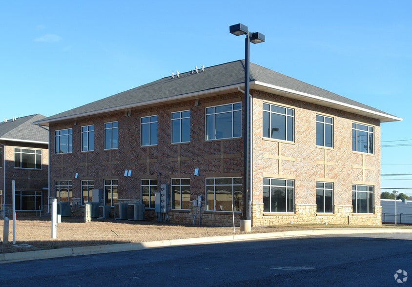 More Photos Of 3311 N Berkeley Lake Rd NW, Berkeley Lake Office For Lease