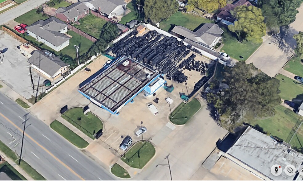 More Photos Of 621 S Sheridan Rd, Tulsa Service Station For Sale