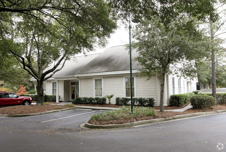 Primary Photo Of 309 Wingo Way, Mount Pleasant Office For Lease