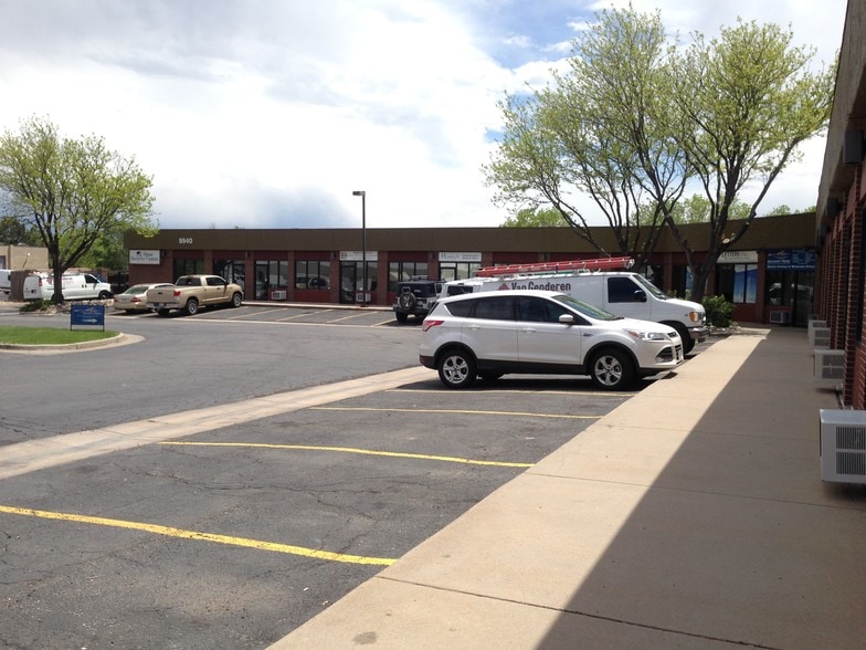 More Photos Of 9910-9940 E Costilla Ave, Englewood Self Storage For Lease