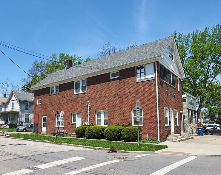 More Photos Of 1115 East Ave, Elyria Storefront Retail Residential For Sale