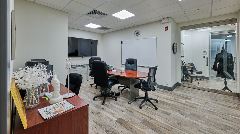 More Photos Of 4800 N Federal Hwy, Boca Raton Medical For Sale