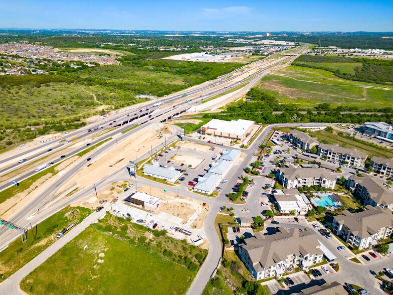 More Photos Of 7323 N Loop 1604 E, San Antonio Office For Sale