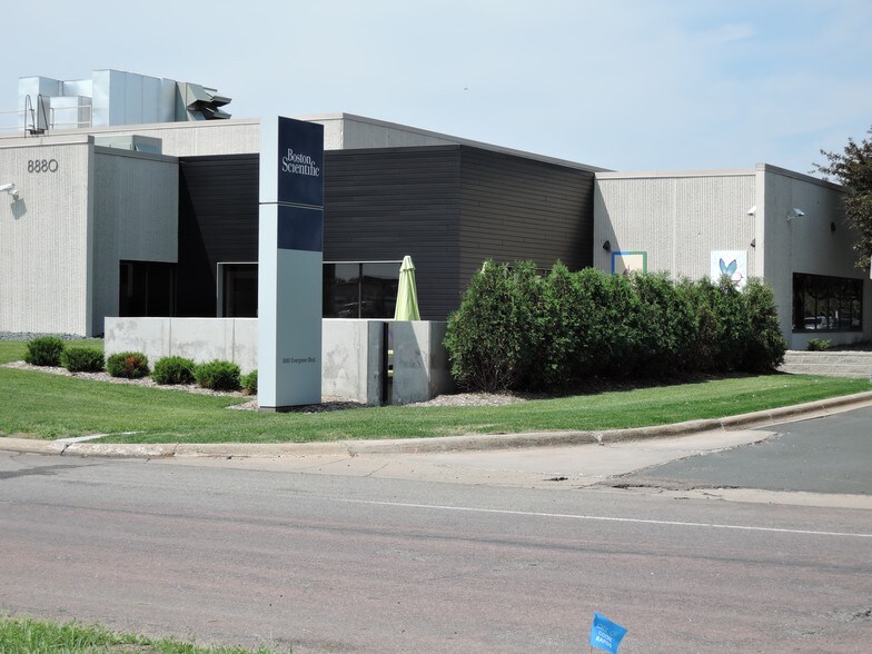 More Photos Of 8840-8880 Evergreen Blvd NW, Coon Rapids Manufacturing For Lease