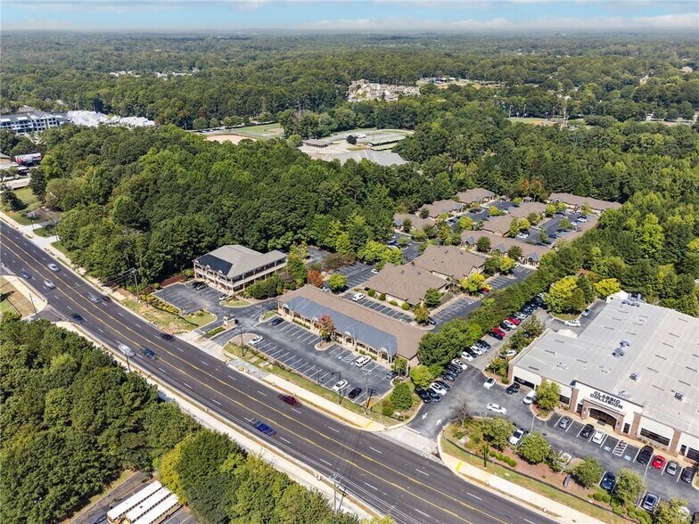 More Photos Of 11785 Northfall Ln, Alpharetta Medical For Lease