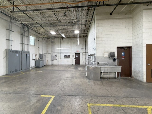 More Photos Of 7900 S Route 31, Crystal Lake Warehouse For Lease