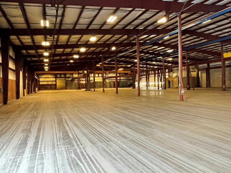 More Photos Of 76 Odell Rd, Muncy Warehouse For Lease