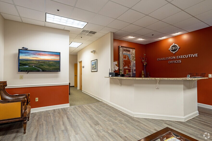 More Photos Of 1156 Bowman Rd, Mount Pleasant Medical For Lease