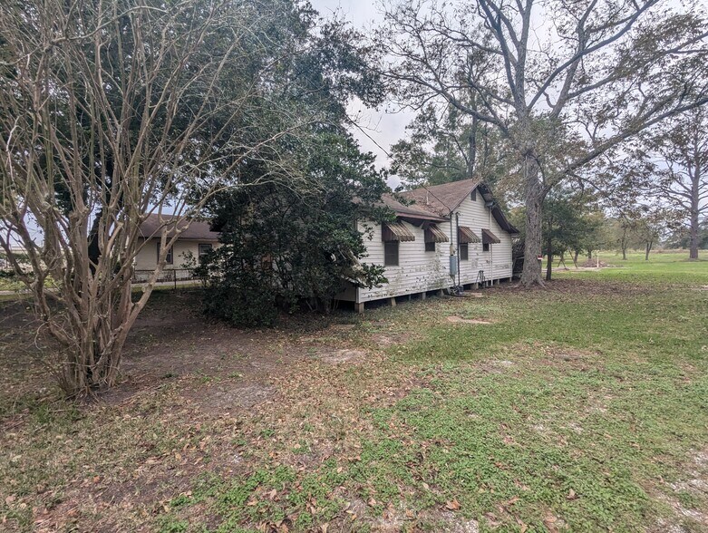 More Photos Of 1380 Lindbergh Dr, Beaumont Land For Sale