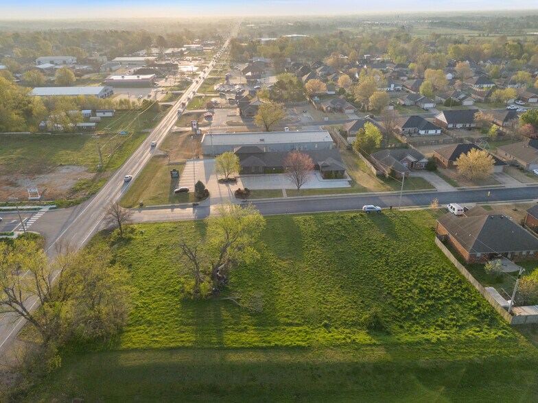 More Photos Of 1101 W Centerton Blvd, Centerton Land For Lease