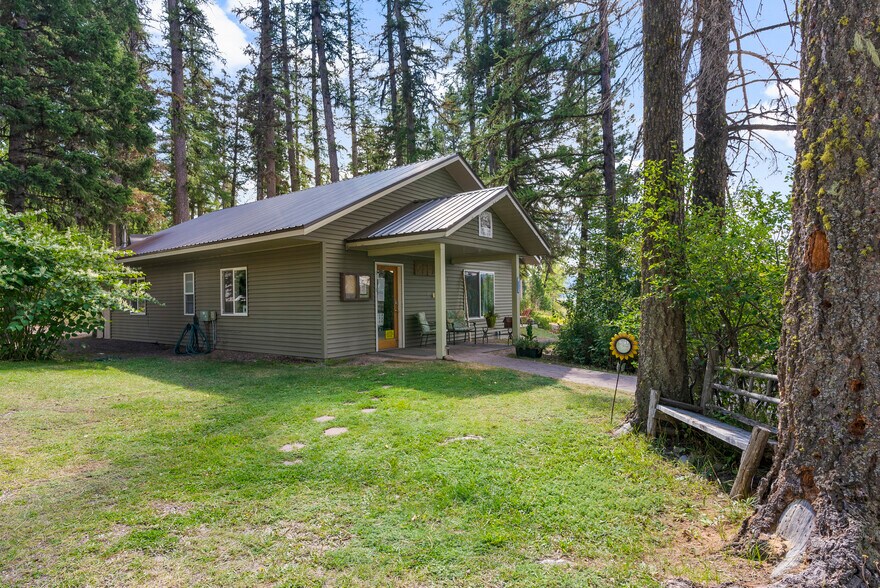 More Photos Of 3481 N Highway 83, Seeley Lake Hotel For Sale