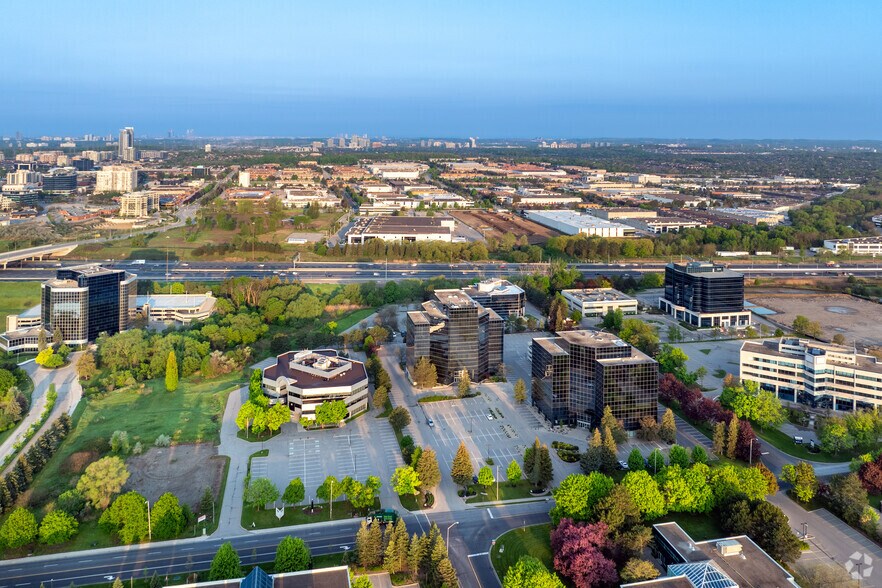 More Photos Of 90 Allstate Pky, Markham Unknown For Lease