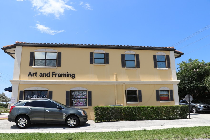 More Photos Of 2300 N Dixie Hwy, Boca Raton Office For Lease