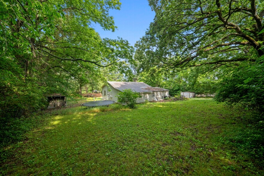 More Photos Of 1624 N Gregg Ave, Fayetteville Land For Sale