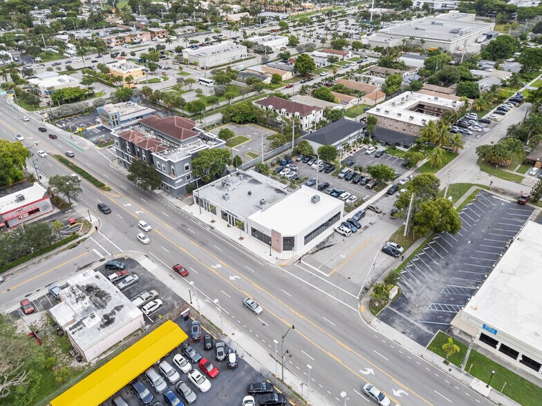 More Photos Of 2215 N Federal Hwy, Hollywood Restaurant For Sale