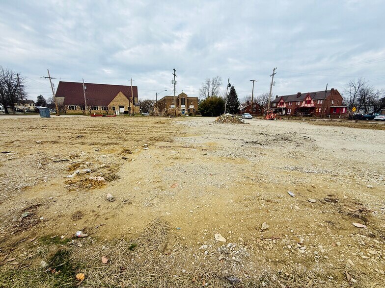 More Photos Of 2301 Cleveland Ave, Columbus Land For Sale