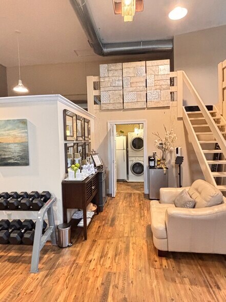 More Photos Of 300 W Main St, Northborough Unknown For Sale