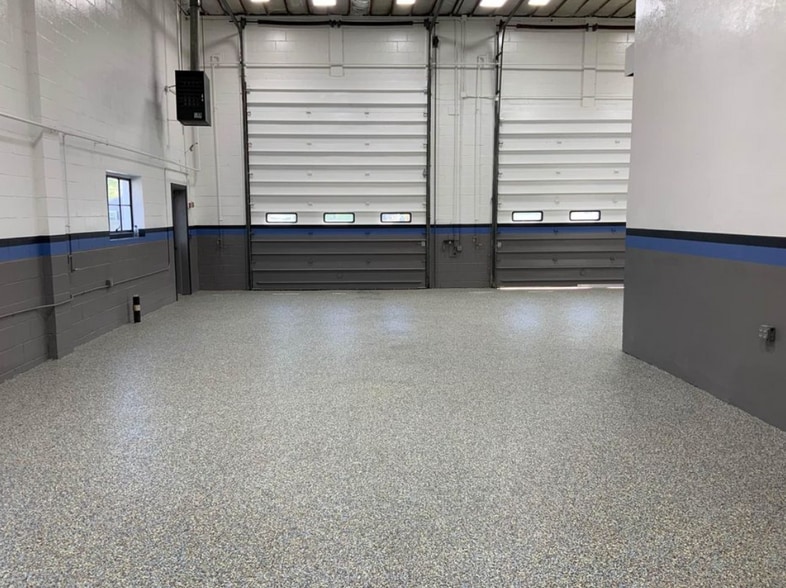 More Photos Of 187 W Commodore Blvd, Jackson Manufacturing For Sale