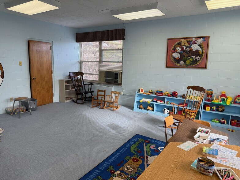 More Photos Of 21 Cromwell Rd, Cincinnati Religious Facility For Sale