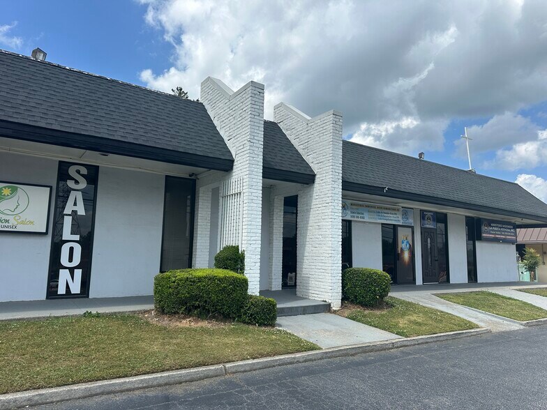 Primary Photo Of 6185 Buford Hwy, Peachtree Corners Office For Lease