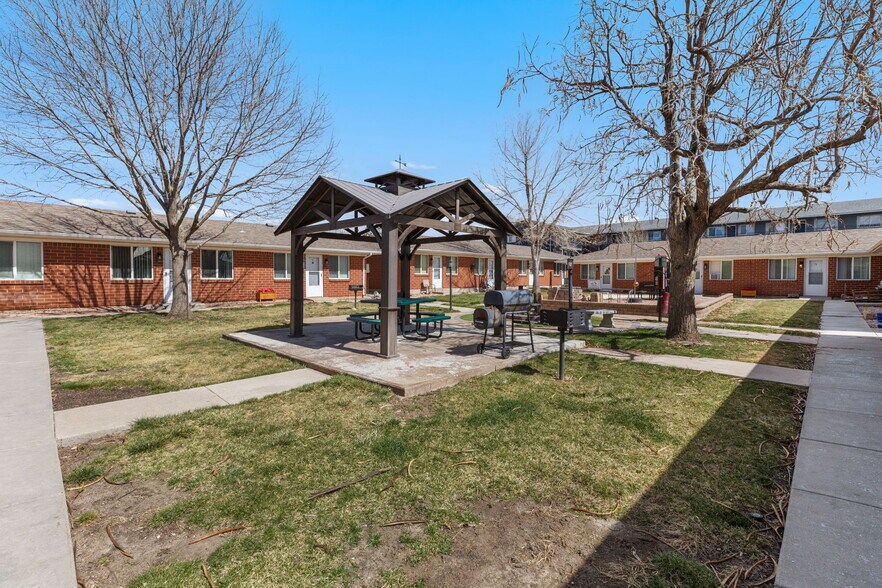 More Photos Of 3615-3618 E Uintah St, Colorado Springs Apartments For Sale