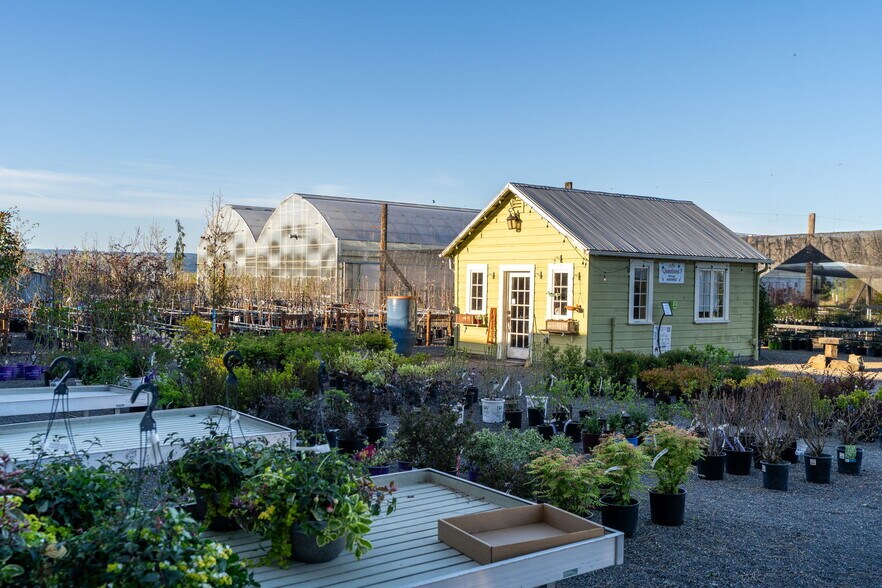 More Photos Of 7601 NW Milne Rd, Cornelius Winery Vineyard For Sale