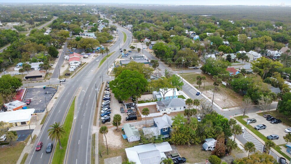More Photos Of 324 N Orange St, New Smyrna Beach Multifamily For Sale