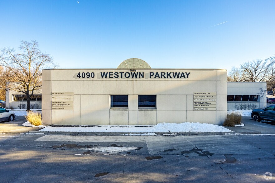 More Photos Of 4090 Westown Pky, West Des Moines Office For Sale