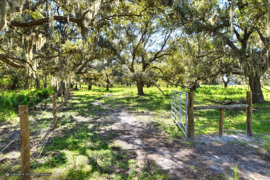 More Photos Of NW Limestone Heights Street, Arcadia Land For Sale