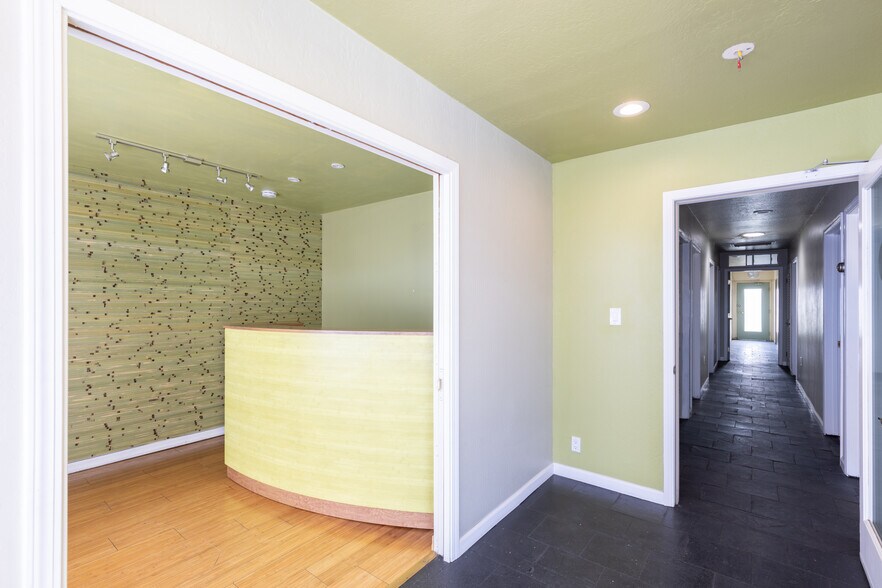 More Photos Of 7106 Bodega Ave, Sebastopol Storefront For Sale