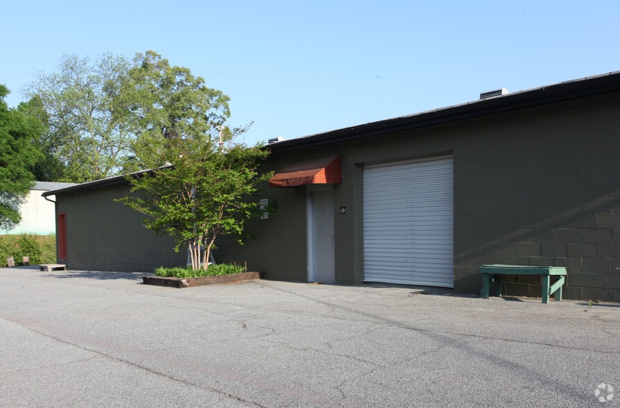 More Photos Of 141 New St, Decatur Manufacturing For Lease