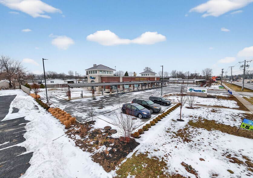 More Photos Of 631 S Reynolds Rd, Toledo Auto Dealership For Sale