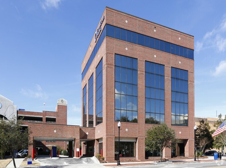 More Photos Of 115 N 3rd St, Wilmington Office For Lease