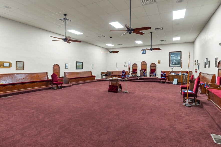 More Photos Of 1200 Sycamore St, Gridley Religious Facility For Sale