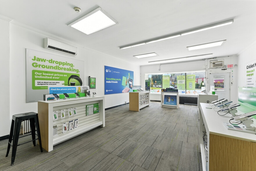 More Photos Of 752 Sumner Ave, Springfield Storefront Retail Office For Sale