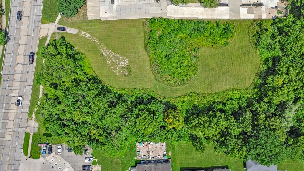 More Photos Of 38500 Garfield Rd, Clinton Township Land For Sale