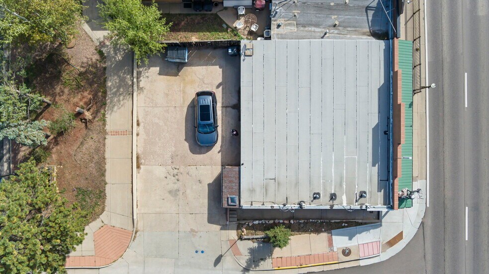 More Photos Of 222 W Midland Ave, Woodland Park Storefront For Sale