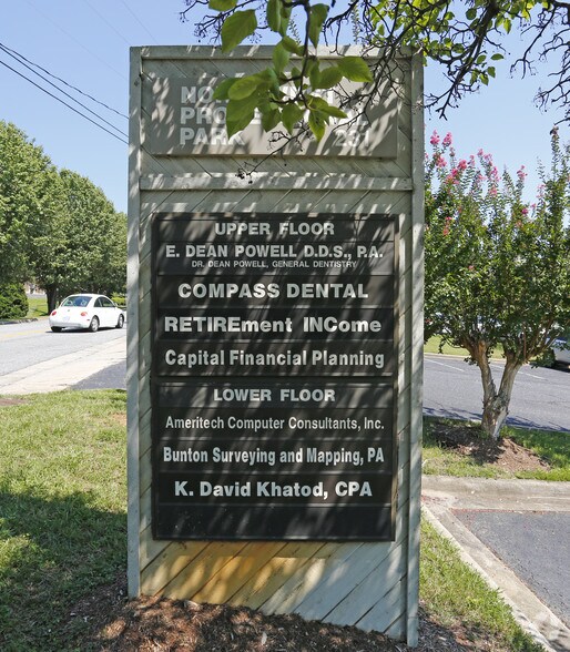 More Photos Of 231 13th Avenue Pl NW, Hickory Medical For Sale