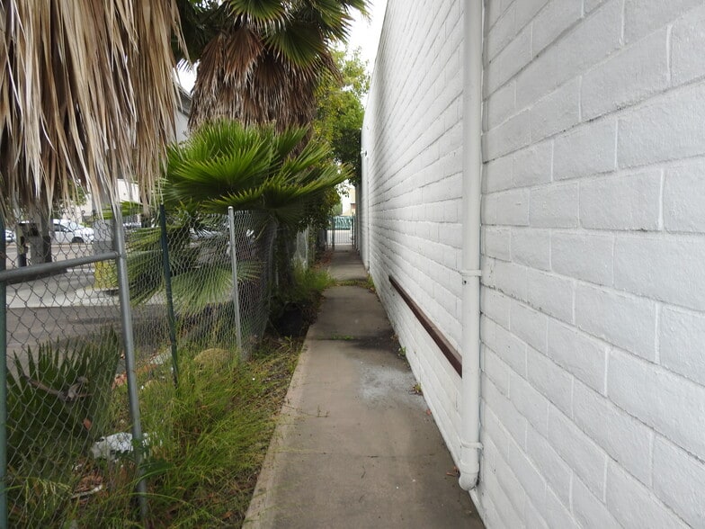 More Photos Of 6435 El Cajon Blvd, San Diego Storefront For Lease