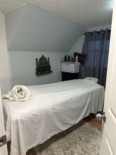 More Photos Of 270 Concord St, Framingham Office For Lease