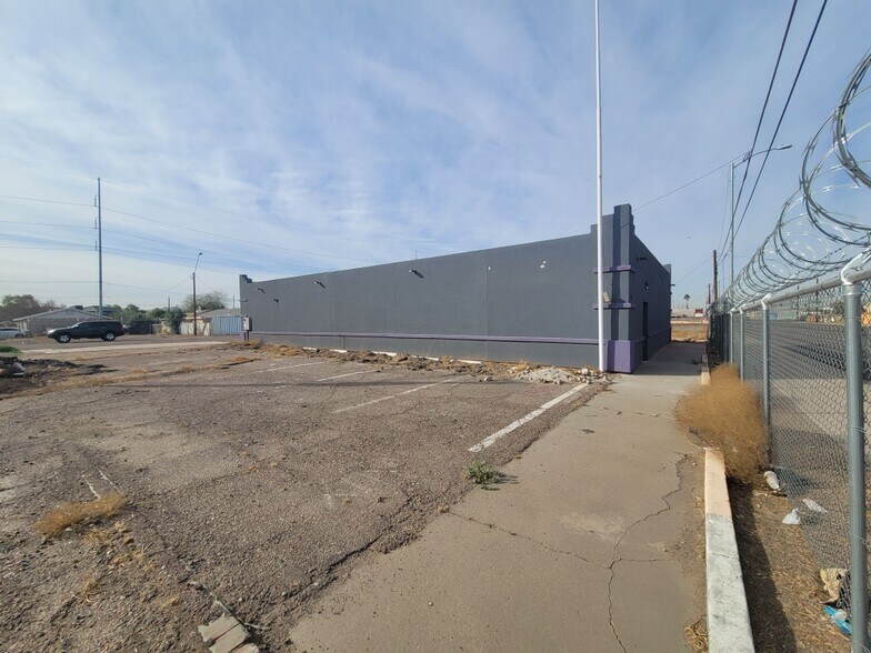 More Photos Of 1301 W Grant St, Phoenix Freestanding For Sale